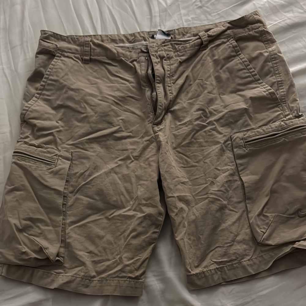 Nike Tan Cargo Shorts Lightweight Casual